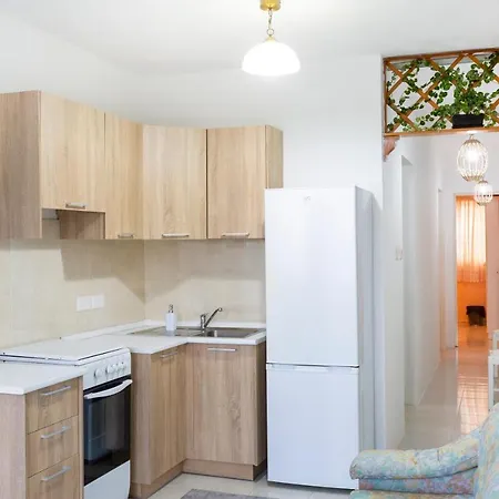 Ne1 - Lovely 2 Bedroom Apartment. Perfect Location * Mellieħa