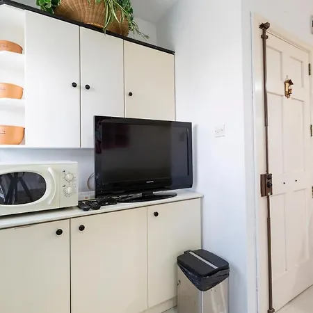 Ne1 - Lovely 2 Bedroom Apartment. Perfect Location Mellieħa