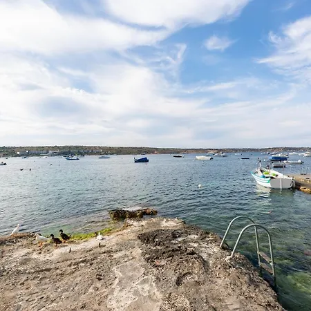 Lejlighed Ne1 - Lovely 2 Bedroom Apartment. Perfect Location Mellieħa