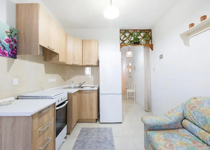 Apartment Ne1 - Lovely 2 Bedroom Apartment. Perfect Location