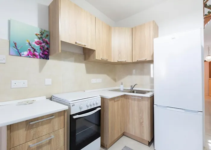 Ne1 - Lovely 2 Bedroom Apartment. Perfect Location Apartment Mellieha